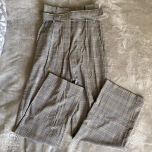 Aritzia - Babaton slacks